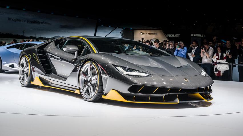 Lamborghini presenta el Centenario en honor a su fundador