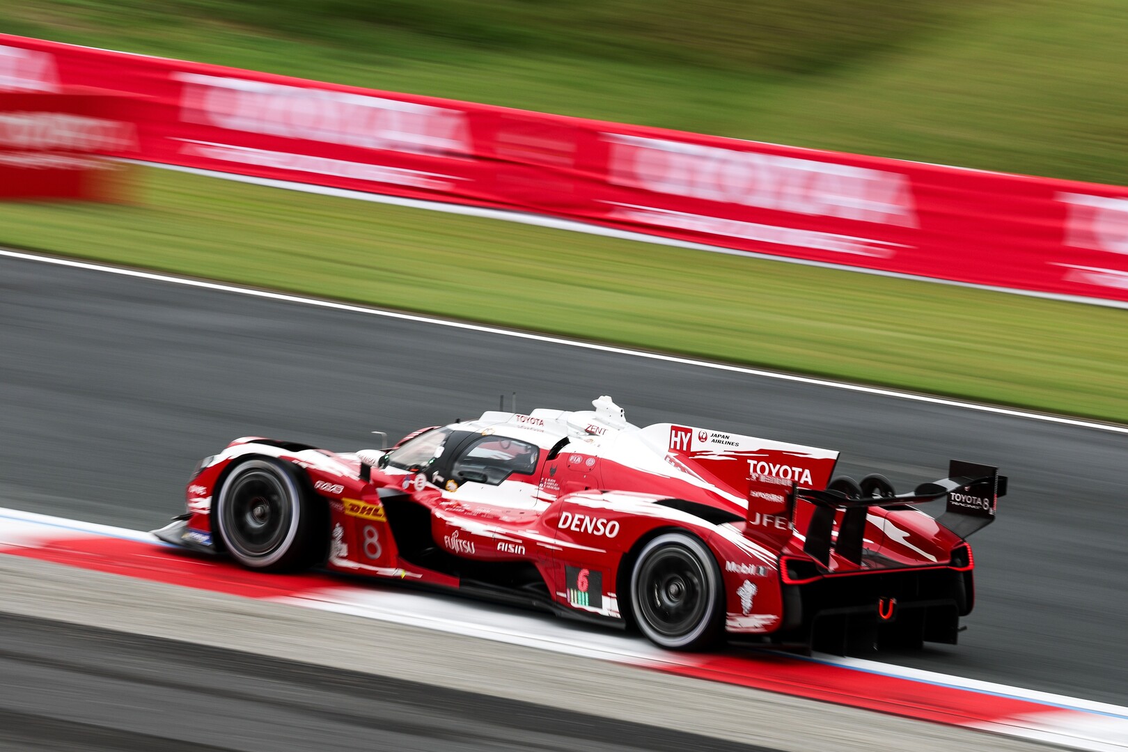 Toyota triunfa en las 6 Horas de Fuji frente a Alpine y BMW