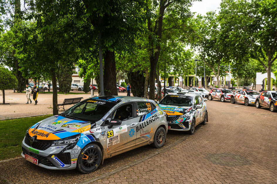 El Clio Trophy Tierra y la Sandero Eco Cup regresan del verano en Asturias