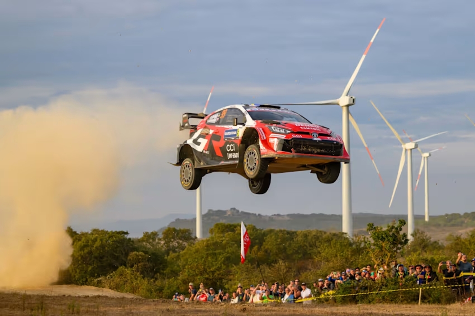 Solberg aguanta en el liderato mientras que Hyundai se cae abajo