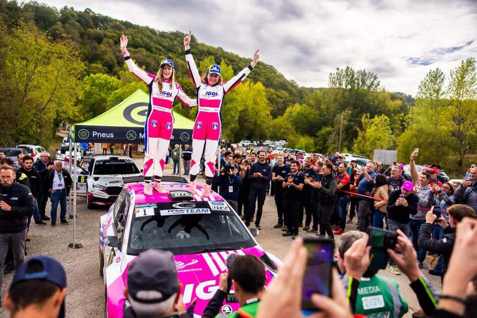 Hito histórico en Francia: Sarah Rumeau y Julie Amblard conquistan el Nacional de Tierra