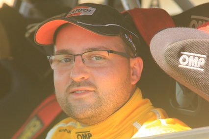 Adrián Díaz empieza la temporada en Cocido con un Renault Clio N5