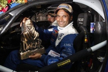 Al-Attiyah va a volver a luchar en el Dakar