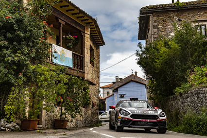 Alberto Monarri firma el mejor rallye de su trayectoria en el equipo Abarth
