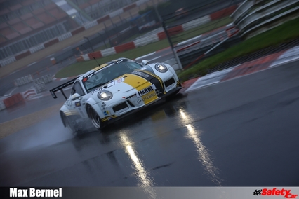 Alex Toril vuelve a vencer en Nordschleife