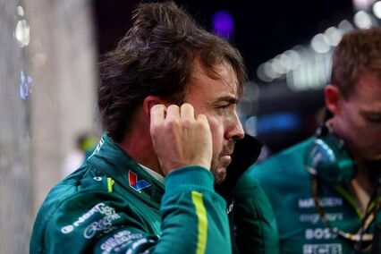 Alonso roza los puntos en Yeda y vuelve a brillar con un coche limitado