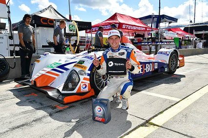 Antonio García y Álex Riberas obligados a remontar en Lime Rock Park