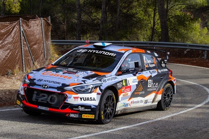 Ares – Vázquez suben al podio en el Rallye La Nucía 