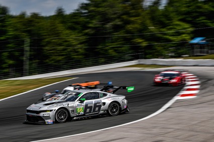 Así fue el caos de la IMSA en Canadian Tire Motorsport Park