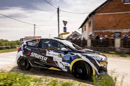 Batalla a la décima entre Robert Virves y Sami Pajari en WRC3 Junior