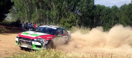Benito Guerra arrasa en el comienzo del Rallye de Tierra del Bierzo