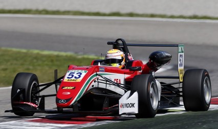 Callum Ilott cierra con triunfo en Monza; Eriksson retiene el liderato