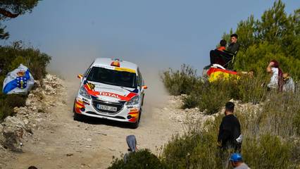 Chema Reyes no pudo completar el Rallye de Cataluña