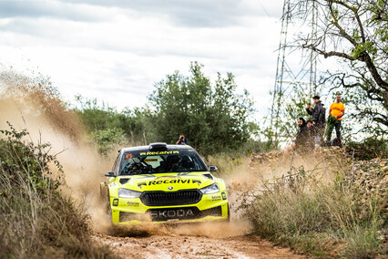 "Cohete" Suárez lidera en el igualado arranque del Rally RACC de Cataluña