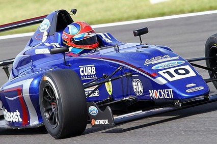 Colton Herta domina en Snetterton
