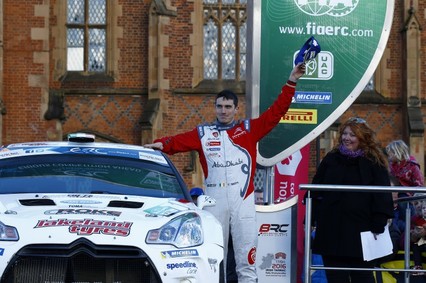 Craig Breen entró en el Circuit of Ireland por 10 minutos