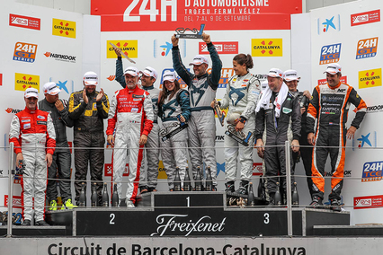 Cupra gana las 24 horas de Barcelona con Jordi Gené al frente