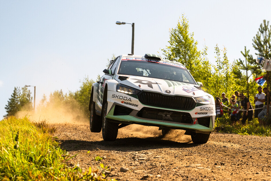 Virves busca 'cerrar' el título de WRC2 en Paraguay frente a Cachón, Gryazin o Rossel