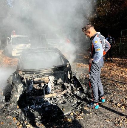 Dani Sordo: "Hicimos todo lo posible para detener el fuego, pero fue imposible"