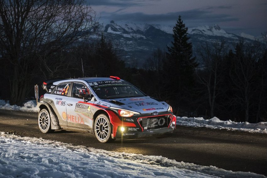 Dani Sordo, incómodo con el manejo del i20 WRC