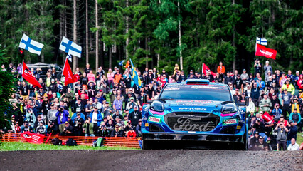 Debacle de M-Sport Ford en los primeros compases del Rally de Finlandia