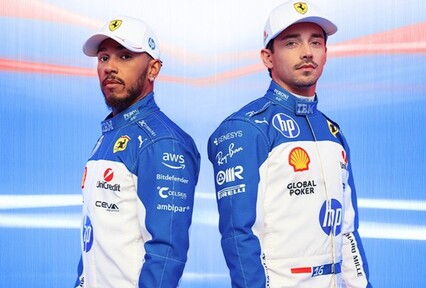 Decoración azul y blanca en honor a HP para Ferrari en Miami