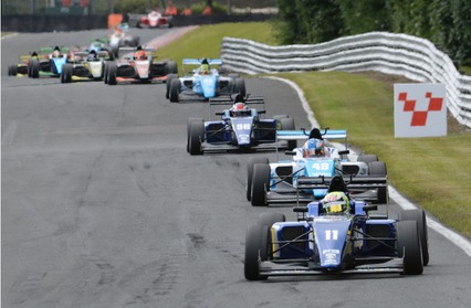 Doblete de Ricky Collard en Oulton Park