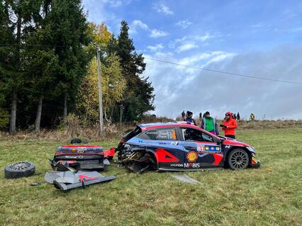 El accidente de Lappi saca a relucir la responsabilidad de los aficionados