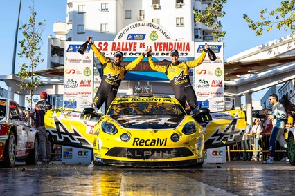 El Alpine Recalvi Rally Team arrasa en Extremadura y da otro paso hacia el título de la CERA-Recalvi