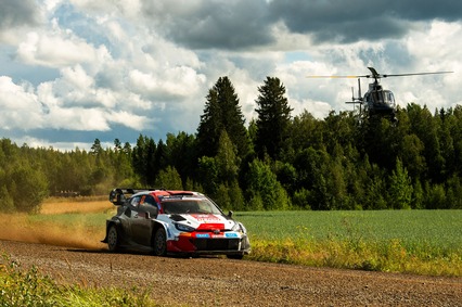 Elfyn Evans no falla y logra su segundo triunfo en Finlandia