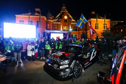 Elfyn Evans, primer líder en Suecia