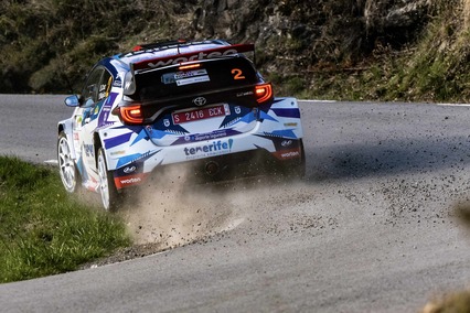 Enrique Cruz debuta como líder del Campeonato de España de Rallies de Asfalto en Galicia