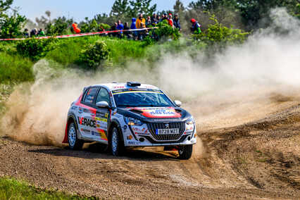 Sergi Pérez remonta posiciones en ERC Junior en una durísima 1º etapa del Rally de Hungría 2025