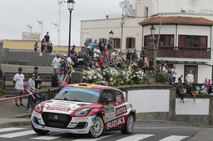 ERC Open. Victoria de Joan Vinyes y Jordi Mercader en el Rally Islas Canarias. 
