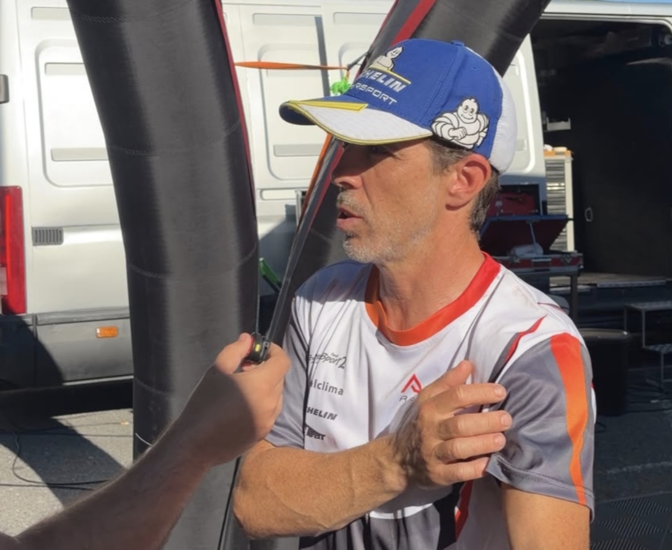 Álvaro Muñiz se sincera tras la sanción que arrastra: "Entiendo que sacarán esa penalización, sería lo justo"