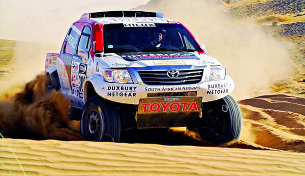 Giniel de Villiers encabeza la ofensiva de Toyota