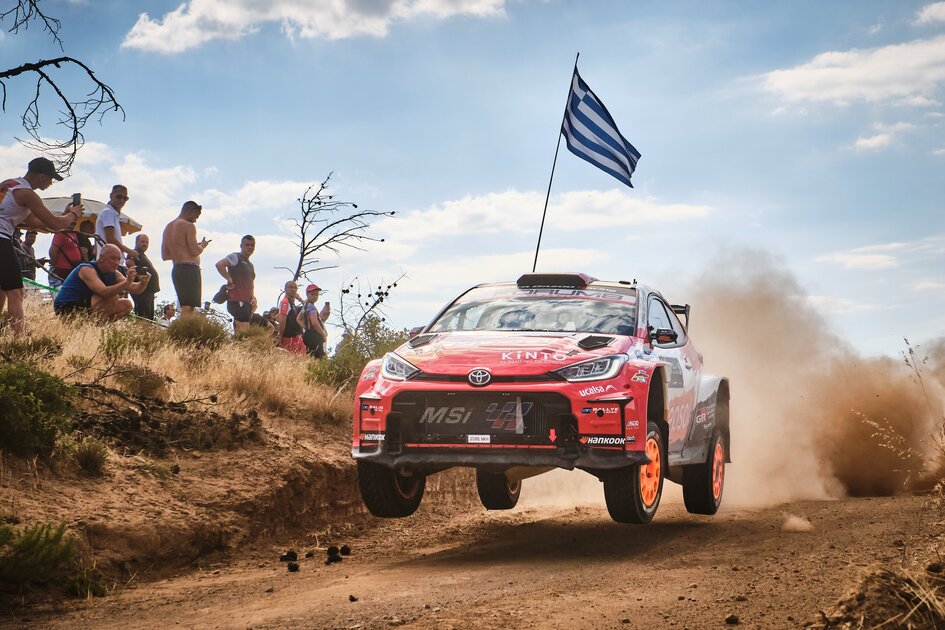 Mikkelsen manda en el Acrópolis dentro de WRC2; Cachón y Solans en lucha por el tercer puesto