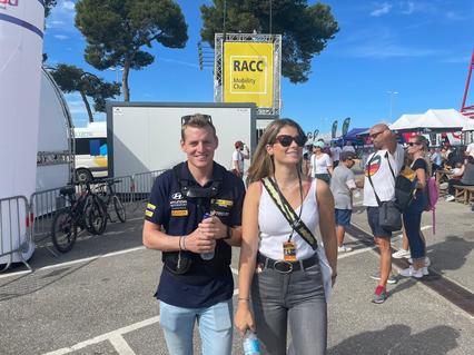 ¡Gran noticia! Nil Solans visita la asistencia del Rally RACC