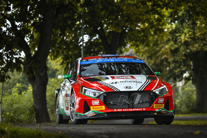 Hayden Paddon busca cerrar su primer título europeo en República Checa