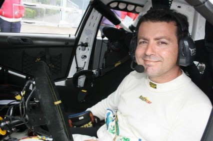 Hevia cambia de copiloto