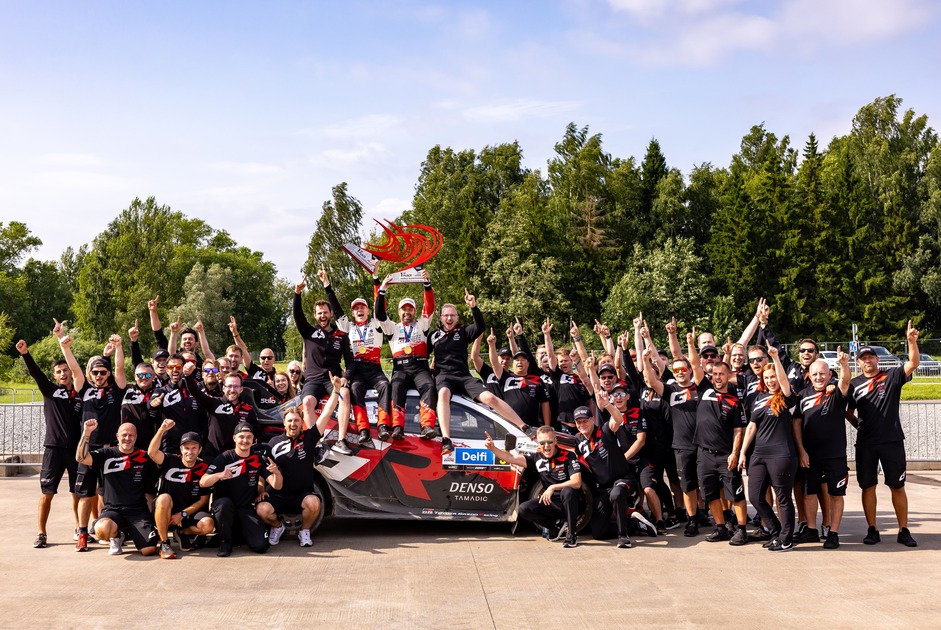 Sami Pajari tras su primer triunfo en el WRC: "Es una sensación increíble"