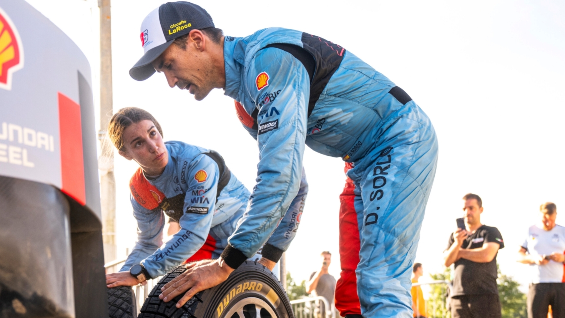 Dani Sordo y Patricia Sáiz abandonan en la etapa del sábado del Rally de Cerdeña 2026