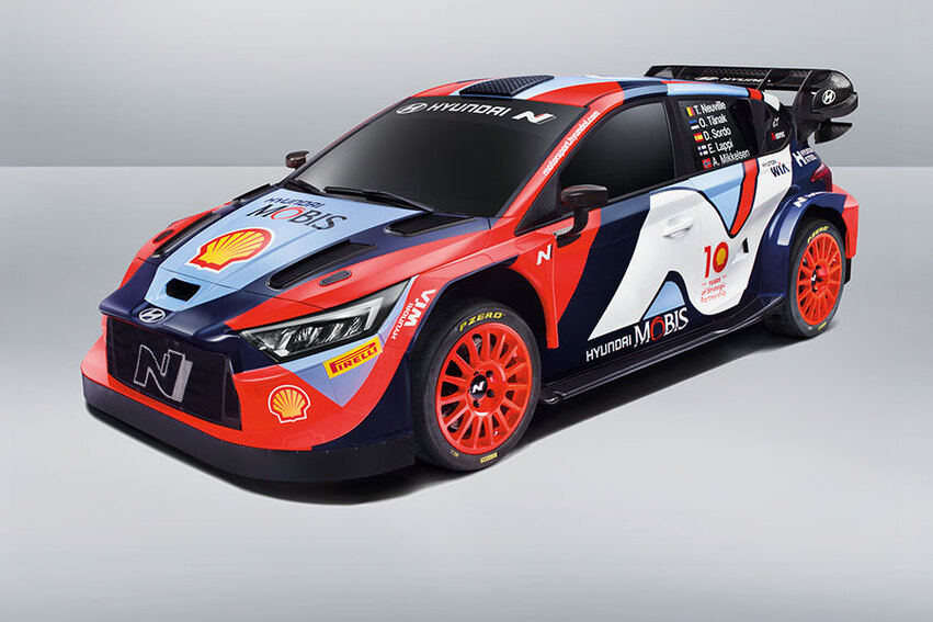 Hyundai Motorsport presenta una decoración conmemorativa por su décimo aniversario en el WRC