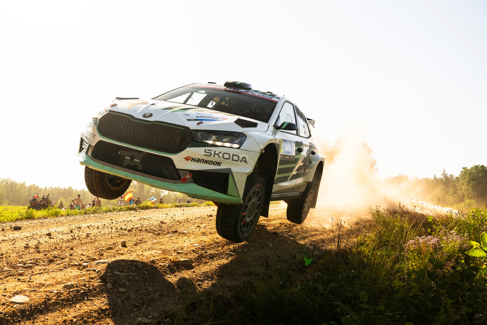 Virves y Suninen buscan confirmar en Finlandia su duelo por el WRC2