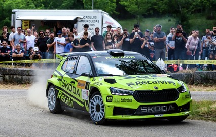 Impecable victoria de "Cohete" Suárez y Alberto Iglesias en el Rallye Recalvi Rias Baixas 2023
