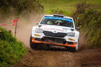 Inolvidable paso por Azores para RaceSeven, gracias a la magistral victoria de Efrén Llarena y Sara Fernández 