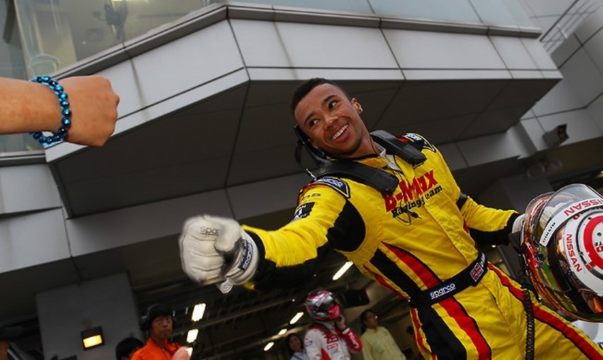 Jann Mardenborough asalta el liderato de la F3 japonesa