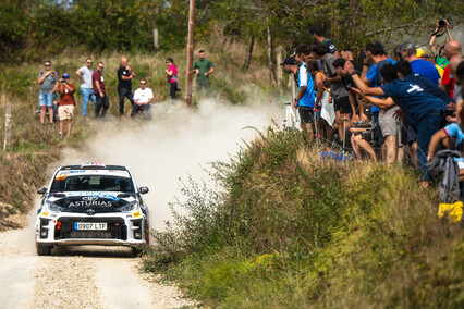 Joan Socias lidera la GR Yaris Cup Spain tras el abandono de Sergi Francolí