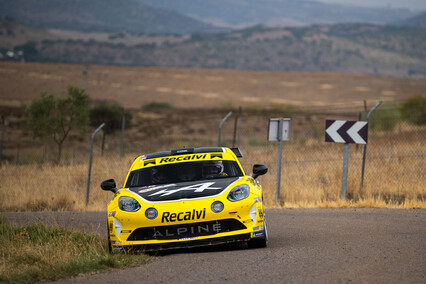 Jorge Cagiao toma la delantera en los veloces tramos del Rallye de la Vendimia