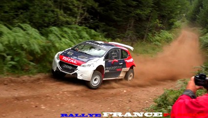 José Antonio Suárez prueba el 208 T16 en un test de Peugeot y Citroën